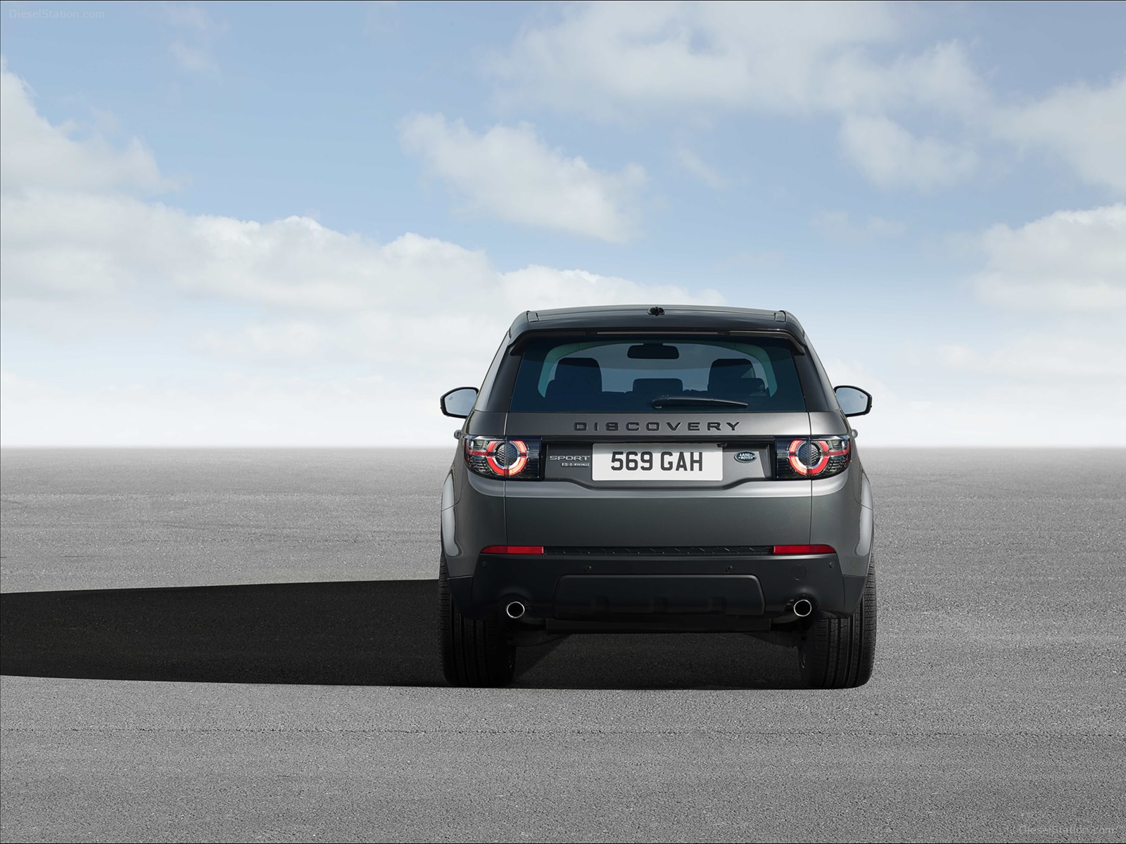 Land Rover Discovery Sport 2015